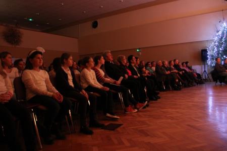 Manca Izmajlova in Benjamin Izmajlov “100 srčnih koncertov”, 21.12.2014 10